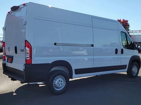 New 2026 RAM ProMaster 2500 w/ Premium Convenience Group image 8