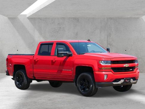 Used 2018 Chevrolet Silverado 1500 LT w/ All Star Edition AWD/4WD image 1
