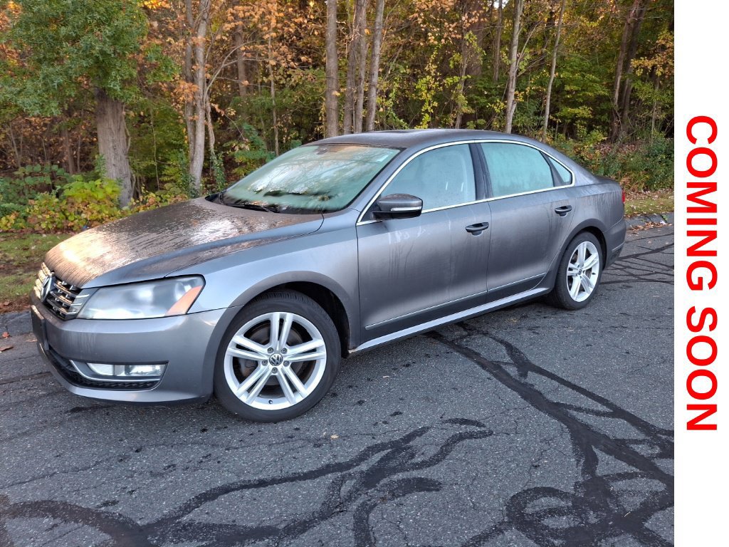 Used 2013 Volkswagen Passat TDI SEL Premium FWD image 1