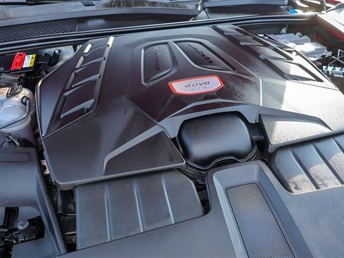 Used 2023 Porsche Cayenne GTS image 25