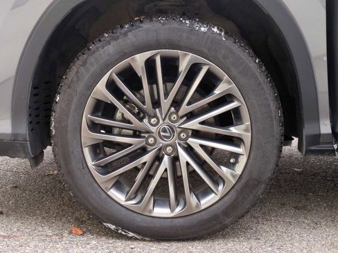 Used 2022 Lexus RX 450h AWD w/ Luxury Package image 14