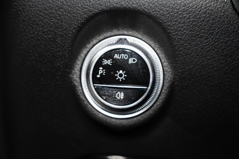 Certified 2023 Mercedes-Benz C 300 Sedan image 22