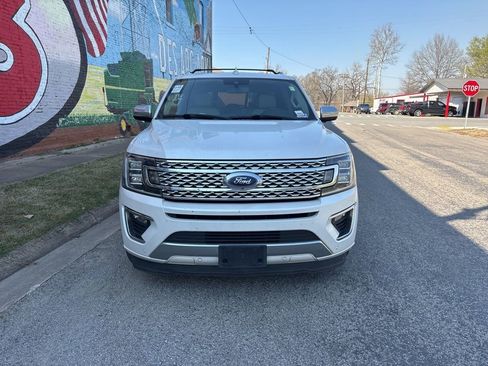 Used 2019 Ford Expedition Platinum image 9