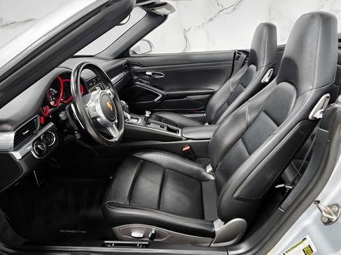 Used 2016 Porsche 911 Carrera image 16