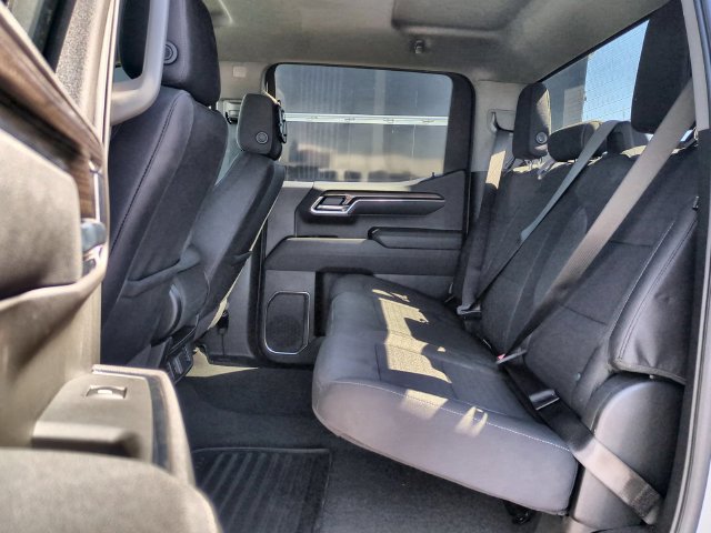 Certified 2026 Chevrolet Silverado 1500 LT AWD/4WD image 29