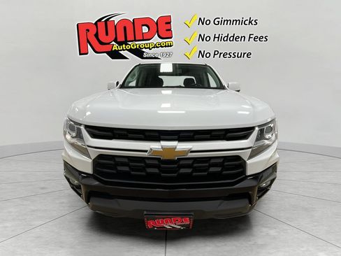 Used 2021 Chevrolet Colorado LT w/ LT Convenience Package AWD/4WD image 9