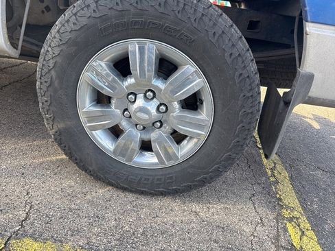 Used 2012 Ford F150 XLT w/ XLT Chrome Pkg image 21