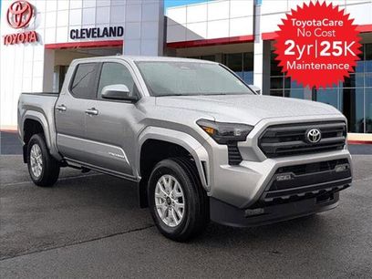 New 2025 Toyota Tacoma SR5