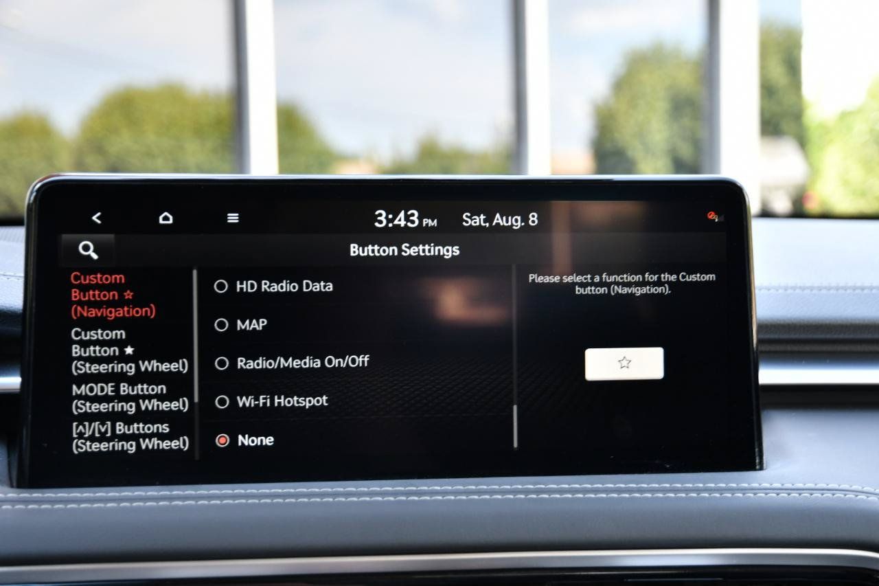 Used 2026 Genesis G70 2.5T RWD image 17