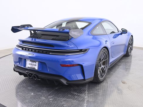 Certified 2025 Porsche 911 GT3 RWD image 7