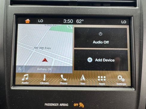 Used 2017 Lincoln MKC Select w/ Select Plus Package FWD image 16