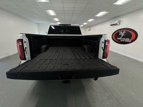Used 2024 GMC Sierra 2500 Denali Ultimate w/ Max Trailering Package image 7