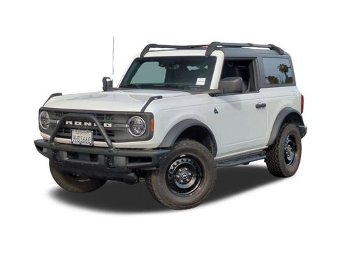 Used 2023 Ford Bronco Black Diamond image 1