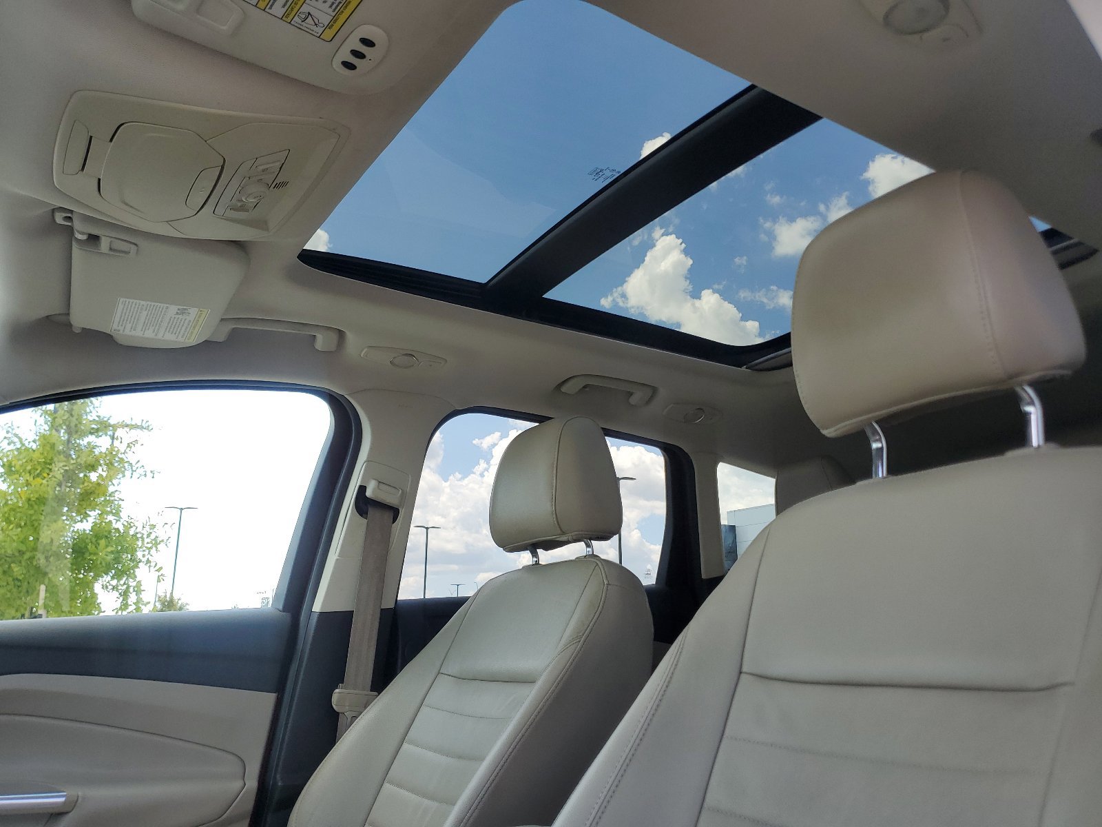 Used 2014 Ford Escape Titanium w/ Equipment Group 401A FWD image 39