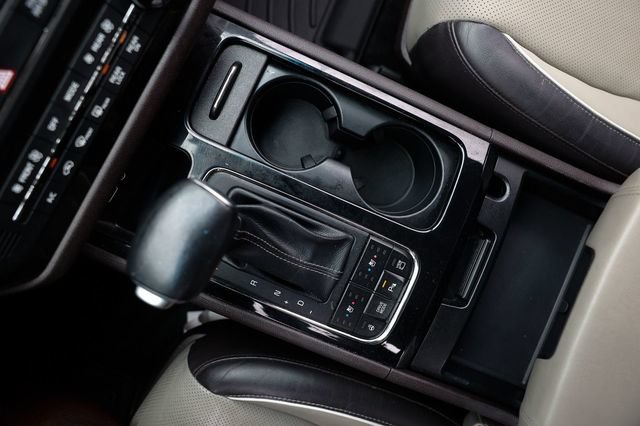 Used 2018 Kia Sedona SX Limited FWD image 42