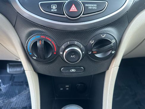 Used 2017 Hyundai Accent Value Edition image 38