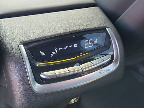 Certified 2025 Cadillac XT6 Premium Luxury w/ Platinum Package AWD/4WD image 18