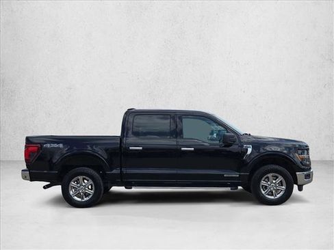 Used 2025 Ford F150 XLT w/ Equipment Group 301A Standard AWD/4WD image 4
