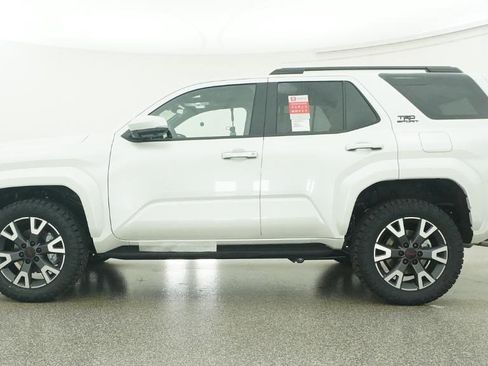 New 2026 Toyota 4Runner TRD Sport Premium AWD/4WD image 5