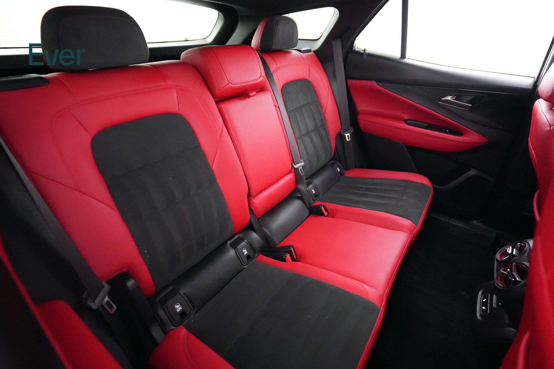 Used 2024 Chevrolet Blazer EV RS AWD/4WD image 5