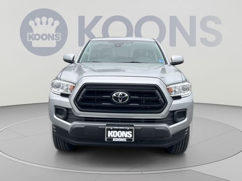 Used 2023 Toyota Tacoma SR AWD/4WD image 11