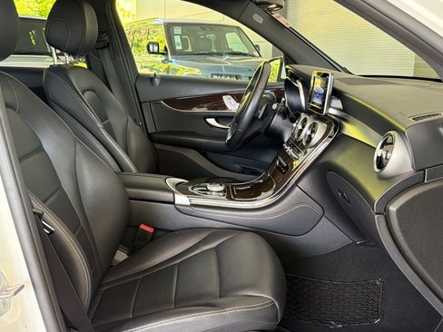 Used 2018 Mercedes-Benz GLC 300 image 29