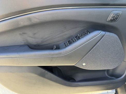 Used 2025 Ford Mustang Mach-E Premium image 11