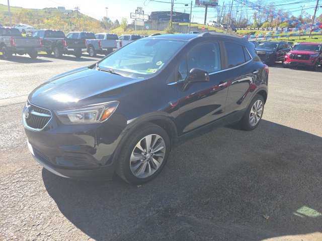 Used 2020 Buick Encore Preferred FWD image 1