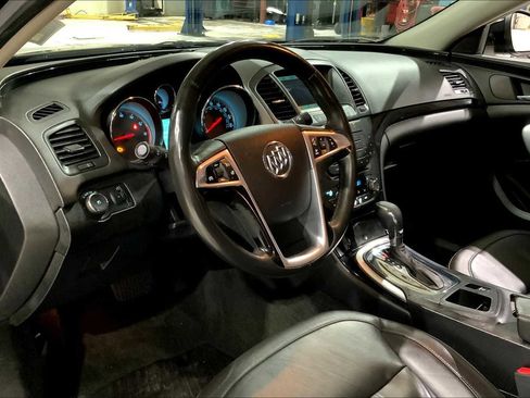 Used 2013 Buick Regal Premium image 18