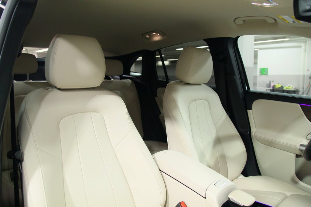 Certified 2023 Mercedes-Benz GLA 250 4MATIC image 22