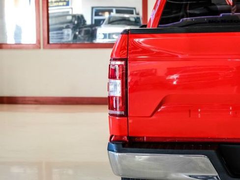 Used 2018 Ford F150 XLT image 44