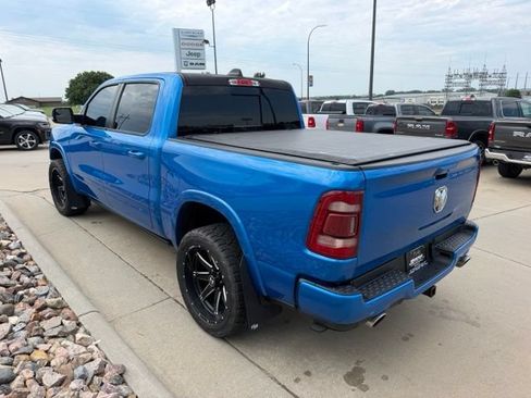 Used 2020 RAM 1500 Laramie w/ Sport Appearance Package AWD/4WD image 8