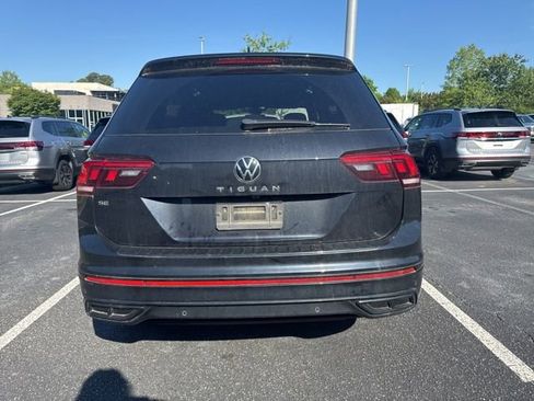 Used 2023 Volkswagen Tiguan SE R-Line FWD image 8
