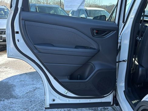 Used 2025 Subaru Forester Premium image 24