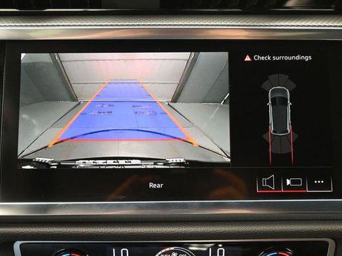 Certified 2025 Audi Q3 2.0T Premium w/ Convenience Package AWD/4WD image 22