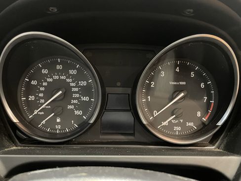 Used 2014 BMW Z4 sDrive35i image 18