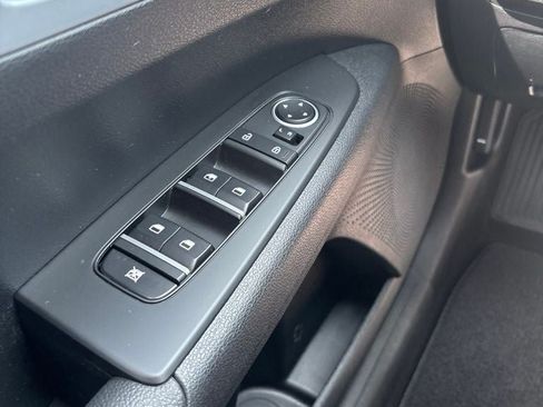Used 2024 Kia Forte LXS FWD image 13