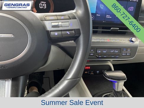Used 2025 Hyundai Kona SEL AWD/4WD image 22