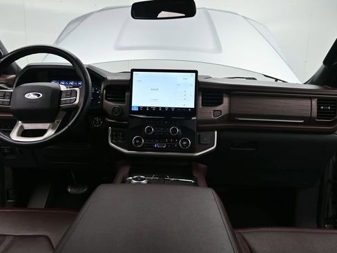 Used 2023 Ford Expedition Max Limited AWD/4WD image 31