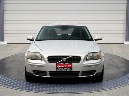 Used 2007 Volvo S40 2.4i FWD image 2