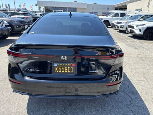 Used 2025 Honda Accord Sport image 16