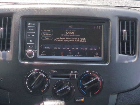 Used 2020 Nissan NV200 S w/ Back Door Glass Package FWD image 18