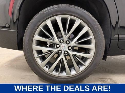 Used 2025 Buick Enclave Avenir w/ Super Cruise Package image 25