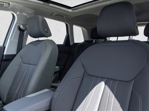 New 2026 Audi Q3 quattro 2.0T AWD/4WD image 23
