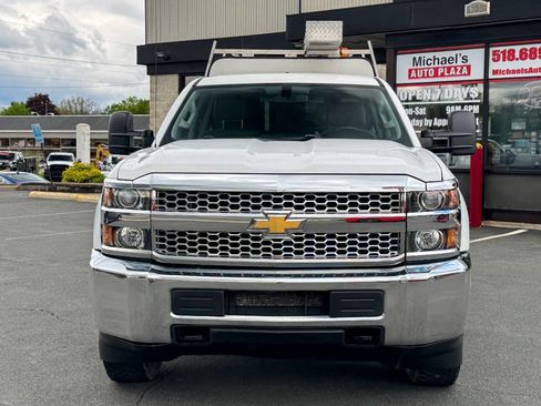 Used 2019 Chevrolet Silverado 2500 W/T w/ Snow Plow Prep Package AWD/4WD image 9