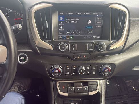 Used 2023 GMC Terrain Denali AWD/4WD image 17