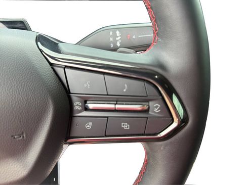 Used 2024 Chevrolet Traverse RS w/ LPO, Floor Liner Package AWD/4WD image 32