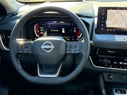 New 2026 Nissan Rogue Platinum w/ Tech Package image 15