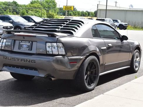Used 2003 Ford Mustang GT RWD image 8