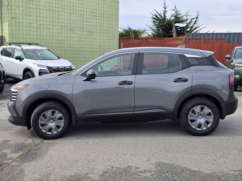 Used 2025 Nissan Kicks S image 4